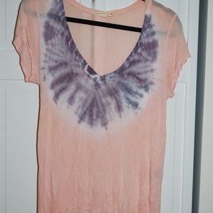 Alternative App, loose tie dye T